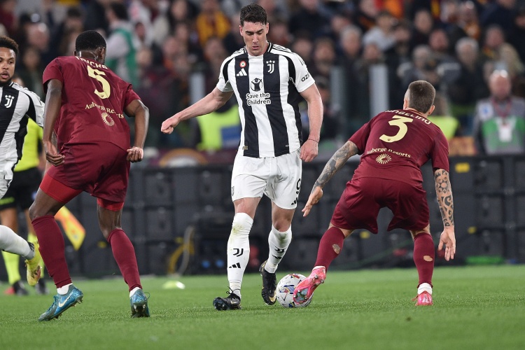 49图库官网-全市场:弗拉霍维奇可能入选对阵比萨大名单 他对续约持开放态度